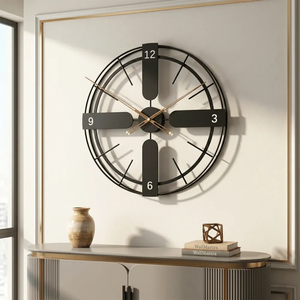 Horloge murale contemporaine en métal noir à plusieurs anneaux, avec des chiffres en blocs audacieux, disponible à prix de gros. - Product Image 1