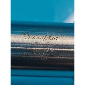 Swagelok SS-8C-VCR-KZ-5 Usado como está, piezas de equipos semiconductores Legacy - Product Image 3