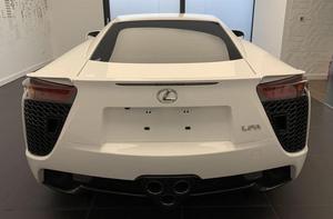 รถยนต์ Lexus LFA Coupe V10 ปี 2024 ขับเคลื่อนสี่ล้อ สภาพใหม่เอี่ยม รถสปอร์ตไฮบริดสุดหรู เครื่องยนต์ 3.5L V6 รุ่นพรีเมียม เกียร์อัตโนมัติ - Product Image 4
