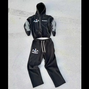 Ensemble de survêtement streetwear vintage délavé à l'acide pour homme, avec sweat à capuche et pantalon de survêtement patchwork usé - Product Image 6