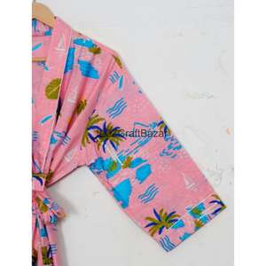 Robe longue en coton doux, kimono, nuisette, maillot de bain, tenue de plage, vêtement de nuit, bikini avec motif floral et logo au dos pour femme - Vente en gros - Product Image 4