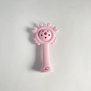 Anneau de dentition pour bébé en forme de crabe – Silicone de qualité alimentaire pour une mastication et un jeu sécurisés - Product Image 5