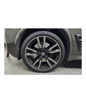 BMW X5 M60i 2024, conduite à gauche, boîte de vitesses automatique, 47 037 km - Product Image 5