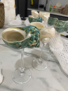 ODM Carved Eco-Friendly Decorative Glass Goblet with Natural Shell Base for Graduation Gift Crafts Souvenir Summer Store - Product Image 3