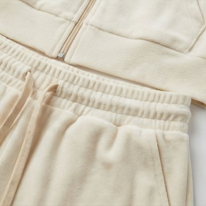 Conjunto de 2 Piezas para Mujer, Sudadera con Capucha y Pantalones Cortos de Felpa, Color Sólido, Informal, con Cierre y Bolsillo, Largo por Encima de la Rodilla, Corte Regular - Product Image 5