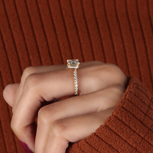 Anillo de Compromiso con Diamante Cultivado en Laboratorio, Corte Asscher, Certificado IGI, 1.5 Quilates, Oro de 14K - Product Image 3