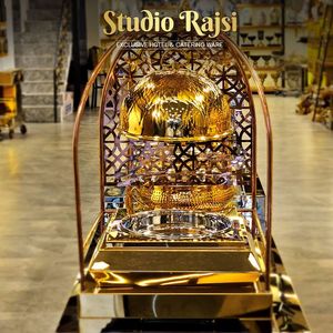 High Strength Brass Catering Buffet Chafer with Stable <b>Frame</b> and Lid Professional Food Heating Dish for Hotel and Event Catering - Product Image 1