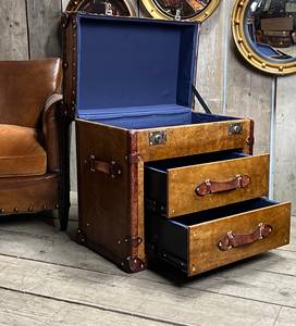 Mesa de Centro de Lujo de Madera de Mango con Baúl de Almacenamiento de Cuero Marrón y Tachuelas de Latón, Mueble Vintage para el Hogar - Product Image 3