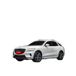 Genesis GV70 2.5T AWD 2024, SUV a Gasolina con 33,660 km, Emisión Euro V, Caja de Cambios Automática, Asientos de Cuero, Cámara Trasera, Volante a la Izquierda - Product Image 1