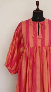 เดรสลายทางพิมพ์ลายบล็อกแฮนด์เมดความยาวปานกลาง |   ผ้าก๊อซฝ้ายโบฮีเมียน - Product Image 3