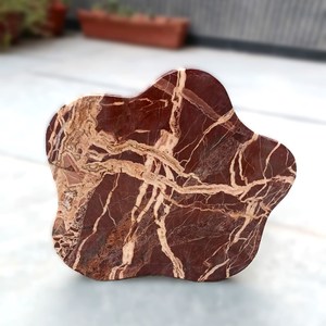 Plateau en marbre zèbre rouge de forme irrégulière, plateau de service décoratif en pierre naturelle, décoration de luxe pour la maison - Product Image 4