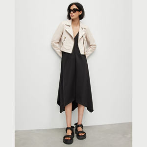 Chaquetas de Cuero Genuino con Bordado de Letras en Patchwork Personalizado, Chaqueta Corta de Cuero para Mujer con Cierre de Cremallera y Manga Larga - Product Image 3