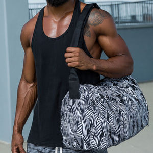 Sacs de sport en sublimation pour la gym, sacs de voyage spacieux pour vêtements de sport, sacs de sport pour l'entraînement - Product Image 3