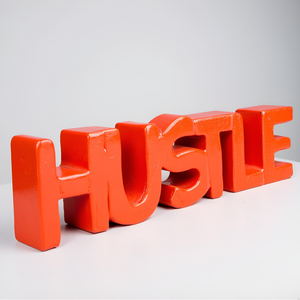 Adorno Decorativo de Madera con Diseño Motivacional 'Hustle' en Color Naranja, Decoración Original para Habitación, Ideal como Regalo de Cumpleaños - Product Image 5