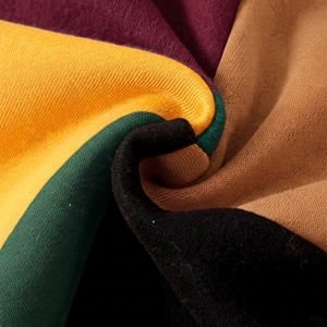 Sweat à capuche multicolore pour homme avec empiècements géométriques contrastants, cordon de serrage réglable et poche kangourou - Product Image 4