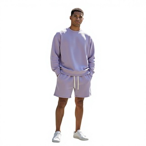 Shorts surdimensionnés lavande pour hommes. Ces shorts sont soigneusement confectionnés à partir d'un tissu en mélange de coton lourd. - Product Image 6