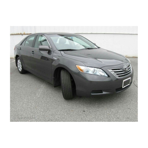 Toyota Camry con comodidad premium y cabina silenciosa - Product Image 3