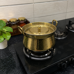 100% Pure Brass Hammered Handi <b>Pot</b> with Lid and Handles 2.5L Traditional Cooking Serving Cookware <b>for</b> Hotel Restaurant Catering - Product Image 3