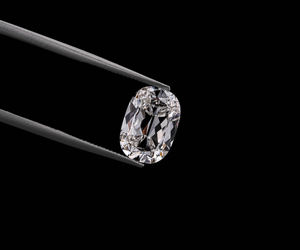 Diamant de laboratoire VVS taille coussin, couleur D, certifié IGI, provenant de mines anciennes, toutes tailles (1-5 carats), idéal pour la fabrication de bijoux, prix de gros - Meilleures ventes - Product Image 3