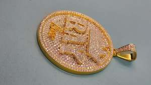 จี้เพชรโมอิสซาไนต์ทรงกลมเงินแท้ 925 สำหรับผู้ชาย สไตล์ฮิปฮอป จี้ตัวอักษรสองสี จี้ชื่อย่อ - Product Image 5