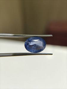 Zafiro Azul de 7.30 ct, Corte Ovalado, Gema Natural Genuina para Joyería de Lujo, Venta al Por Mayor al Mejor Precio - Product Image 3