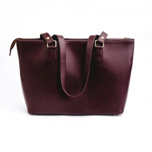 Sacs à main en cuir véritable AZORES SPORTS pour femmes, très tendance pour l'été, sacs à bandoulière de luxe pour femmes, durables pour une utilisation en extérieur - Product Image 3