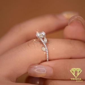 Bague de fiançailles classique en diamant de laboratoire taille ronde VVS, argent sterling 925, bijoux de luxe pour mariage et fiançailles pour femmes - Product Image 2