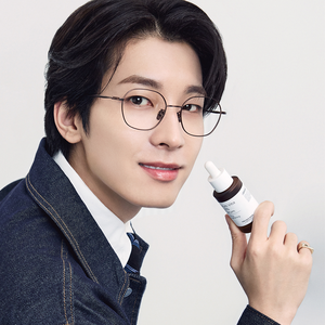 Il viso SHOP Ultimate siero pantenolo 30ml siero di recupero della pelle da uomo - Product Image 1