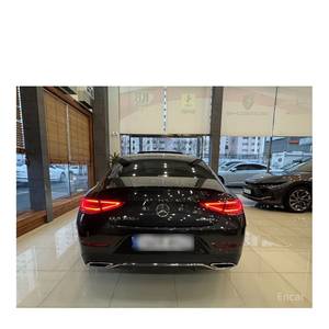 Mercedes-Benz CLS300d 4MATIC Clase CLS 2023 con 78,170 km, Diésel, Transmisión Automática, Volante a la Izquierda, Cámara Trasera - Product Image 4