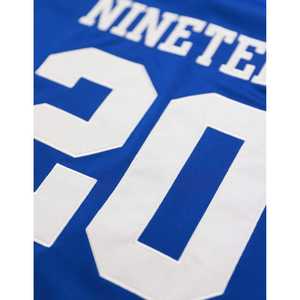 Camiseta de Fútbol Azul Rey Zeta Phi Beta, 100% Poliéster, Escudo del Equipo Bordado, Talla Real, Cuello en V, Dobladillo con Doble Raya - Product Image 5