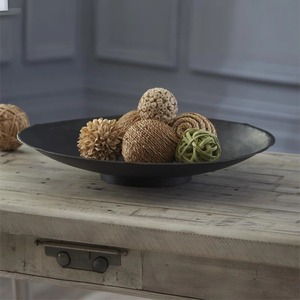 Cuenco Metálico Minimalista con Bolas Decorativas Hechas a Mano para Decoración del Hogar - Product Image 6