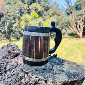 Chope à bière en bois faite à la main avec insert en acier inoxydable, design classique, poignée ergonomique, compatible lave-vaisselle, motif uni, coffret cadeau, pour fêtes et usage domestique - Product Image 4