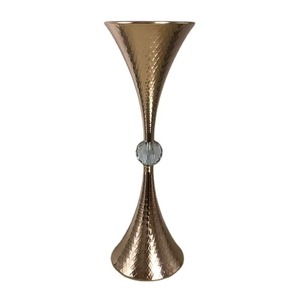 Jarrones de Metal Decorativos de Alta Calidad para Bodas, Jarrón de Piso de Latón Art Deco, Jarrón de Metal Decorativo con Acabado Martillado Hecho a Mano - Product Image 1