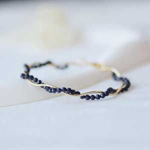 Brazalete de piedra arenisca azul, brazalete de gemas onduladas para niñas y mujeres, envuelto en alambre, regalo de cumpleaños, plata 925, oro de 14k - Product Image 2