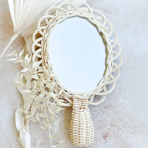Espejo de mano ecológico de ratán, lindo espejo de mano pequeño, espejos de tocador, artículos esenciales de belleza y maquillaje - Product Image 1