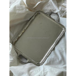 Bandejas Decorativas para Eventos, Bandeja de Servicio de Acero Inoxidable de Grado Alimenticio para Restaurantes, Bandejas Rectangulares de Última Moda en Venta - Product Image 1