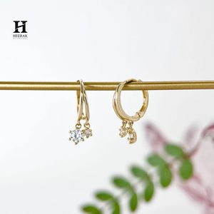 Pendientes Minimalistas de Aro Doble Colgante de Oro de 14K con Diamantes Redondos y Múltiples Dijes para Mujer - Product Image 3
