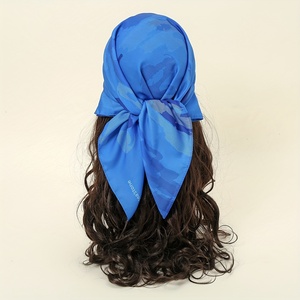 Bandana foulard en satin de soie personnalisé, imprimé par sublimation, anti-poussière, avec logo, pour femmes, pour événements. - Product Image 3