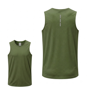 เสื้อกล้ามผู้ชายลำลองถักนิตสีเขียวมะกอก เป็นมิตรกับสิ่งแวดล้อม แห้งเร็ว ระบายอากาศได้ดี เหมาะสำหรับออกกำลังกาย ผลิตจากผ้าสแปนเด็กซ์/โพลีเอสเตอร์ คุณภาพพรีเมียม - Product Image 1