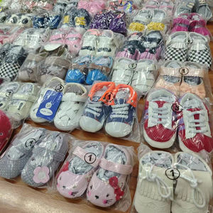 Zapatillas para niños en fardos, colores surtidos (blanco, negro, rojo, azul), zapatillas infantiles mixtas para clasificación por color, reventa y compra al por mayor. - Product Image 4