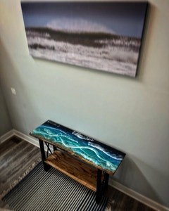 Mesa Consola Rectangular Azure Tide de Resina Epoxi con Diseño de Olas Oceánicas, Mueble de Entrada de Madera Hecho a Mano con Estante de Almacenamiento - Product Image 3