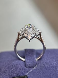 Bague de fiançailles en platine avec diamant taille marquise VS2, pierre précieuse blanche, bijoux romantiques pour mariage - Product Image 2