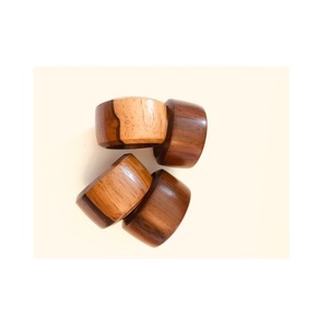 Nouveaux Anneaux de Serviette en Bois Modernes, Luxueux et Attrayants pour Mariage, Écologiques, Personnalisables, Décoratifs, Vente en Gros - Product Image 1