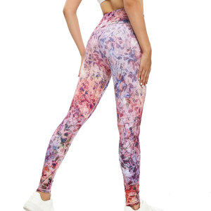 Women's High Waist Solid Reflective Seamless <b>Leggings</b> Full Length Four-Way Stretch Polyester/Nylon Elastic Waist Pockets - Product Image 3