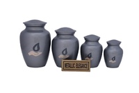 Urne pour animaux de compagnie cendres empreinte de patte urnes pour animaux taille en métal personnalisé prix de gros fournitures funéraires urne crémation pour animaux