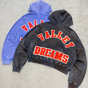 เสื้อฮู้ดปักลาย Valley Dreams แบบยูนิเซ็กส์ ทรงโอเวอร์ไซส์ ผ้าเฟรนช์เทอร์รี่ สวมใส่สบายๆ ในฤดูใบไม้ร่วง ดีไซน์ตัวอักษรสีแดง ดำ น้ำเงิน - Product Image 1