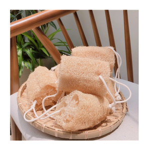 Éponge de bain en loofah séché naturel, forme rectangulaire, exfoliant corporel entièrement naturel pour adultes - Product Image 1