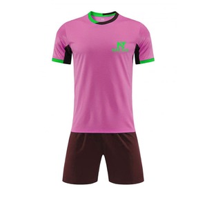 Vêtements de sport confortables pour hommes, uniforme de football 100% polyester, uniforme de football sur mesure pour hommes - Product Image 6