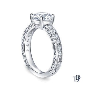 Anillo de compromiso de oro de 10K con detalles de volutas y detalles atemporales, con diamante central cultivado en laboratorio. Fabricante mayorista y minorista OEM. - Product Image 2