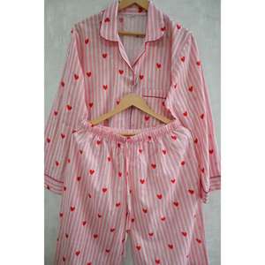 Ensemble de pyjama en coton imprimé à la main pour femmes, vêtements de nuit légers, ensemble de pyjama pour un sommeil confortable et pour se détendre - Product Image 4